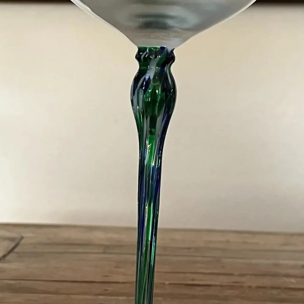 Art Glass Oil Lamp With Wick 10.5